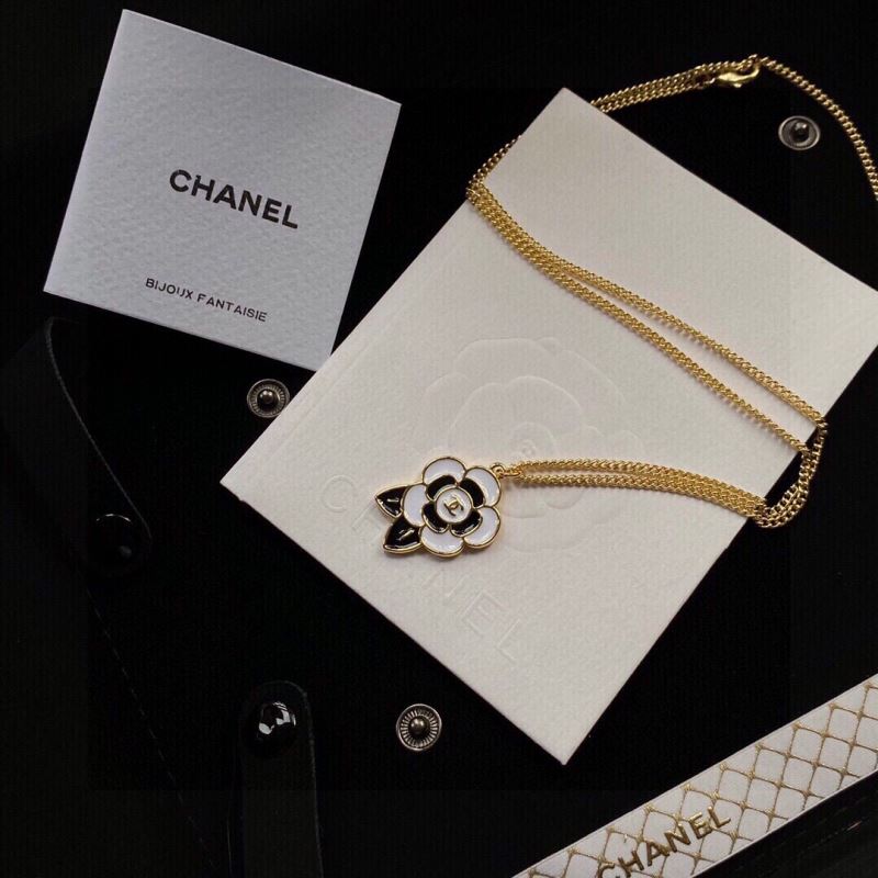 Chanel Necklaces